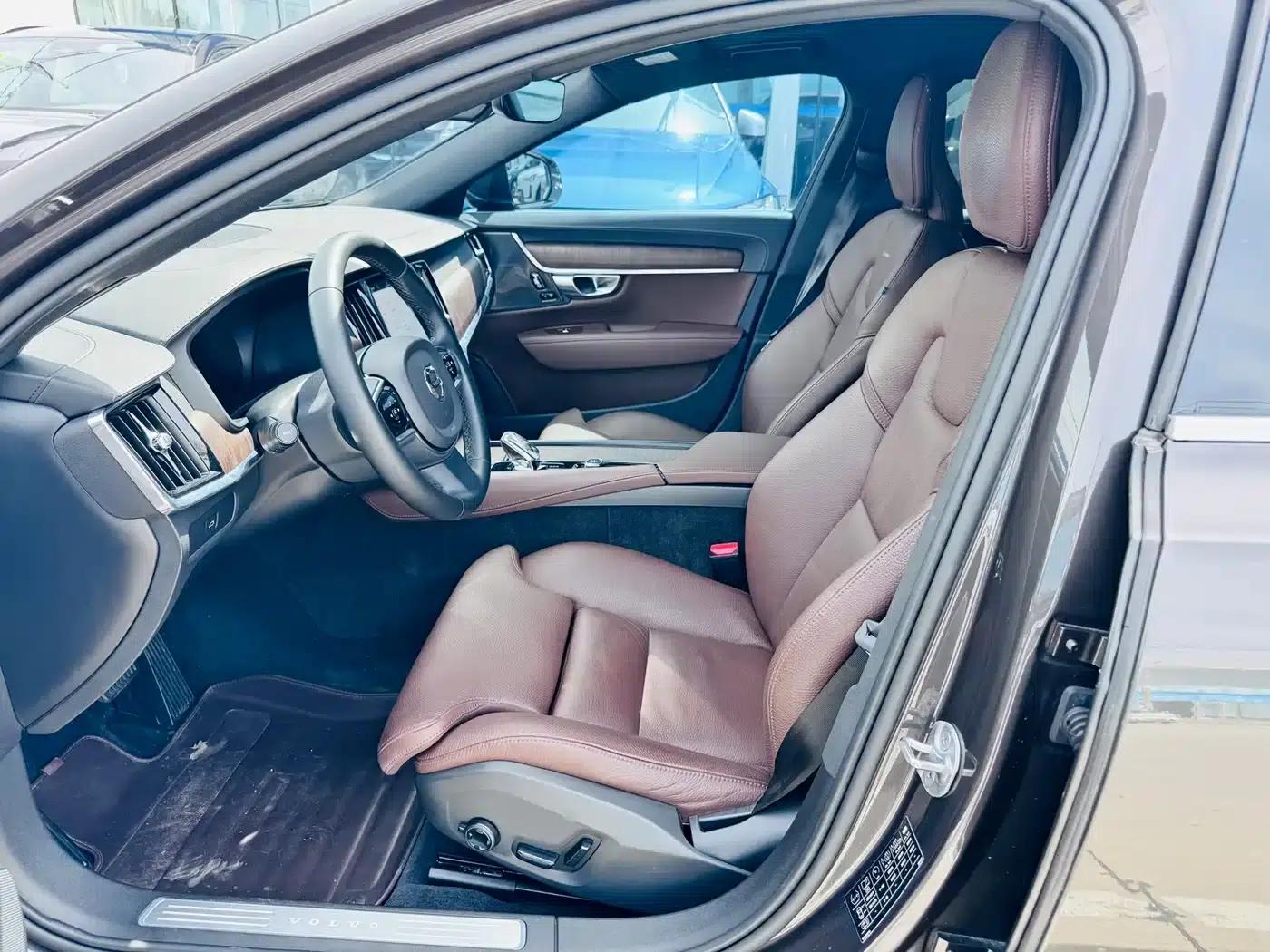 2023 Volvo S90 B5 Inscription Luxury Edition — миниатюра 11
