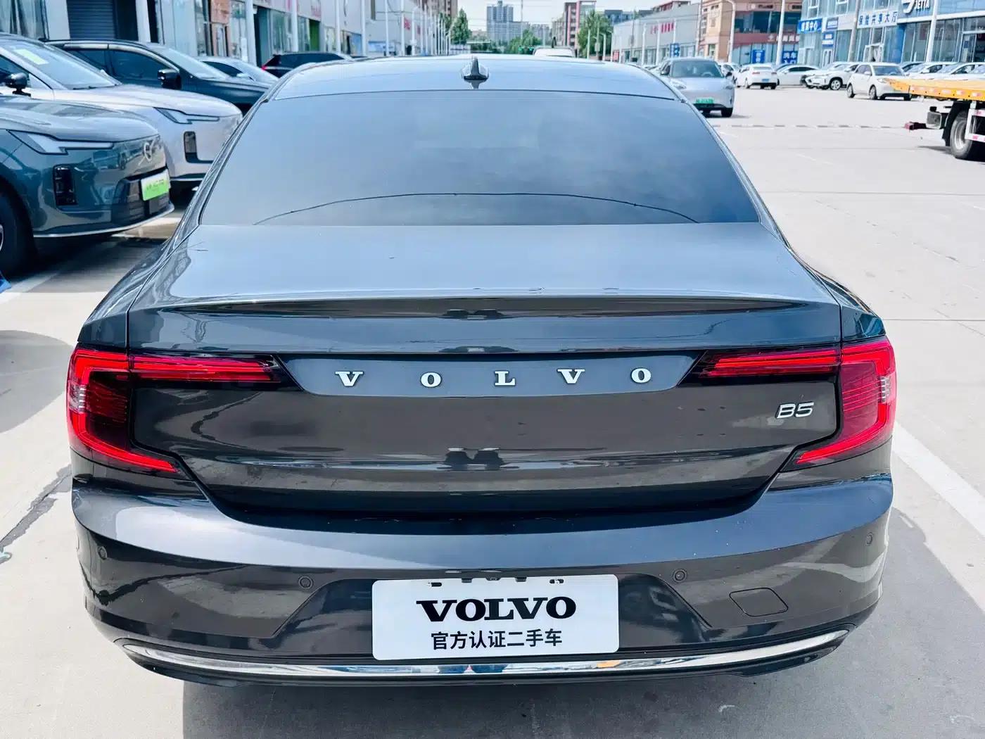2023 Volvo S90 B5 Inscription Luxury Edition — миниатюра 5