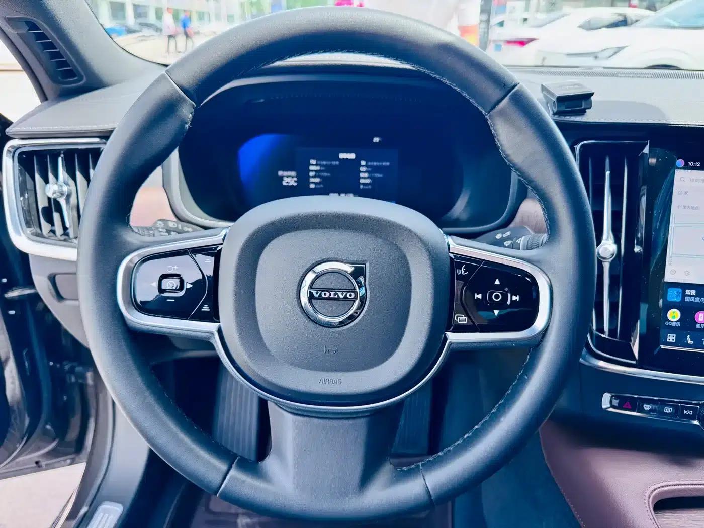 2023 Volvo S90 B5 Inscription Luxury Edition — миниатюра 7