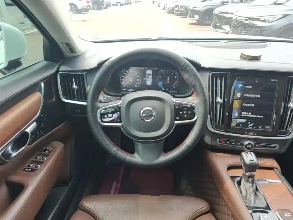 Volvo S90 2020 T5 Inscription Luxury Edition — миниатюра 11