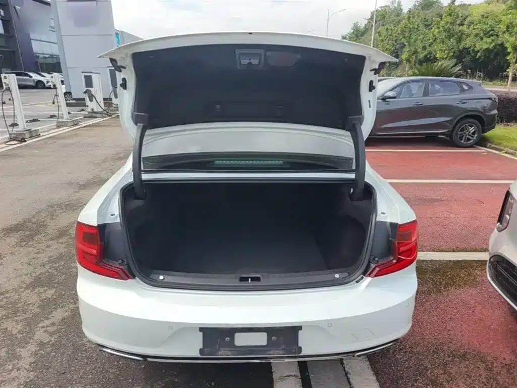 Volvo S90 2020 T5 Inscription Luxury Edition — миниатюра 19