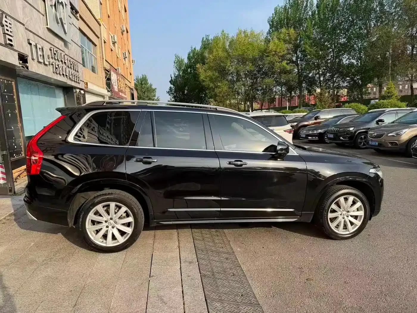 2017 Volvo XC90 T6 Smart Edition 5-seater — миниатюра 9