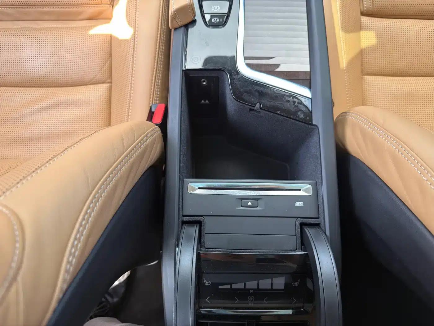 2015 Volvo XC90 T6 Smart Edition 7-seater — миниатюра 23