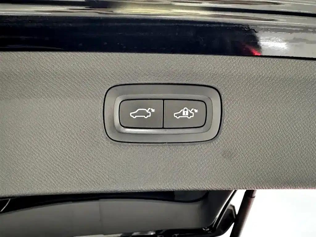 Volvo XC90 2019 T5 Smart Edition 5-seater (China V emission standard) — миниатюра 21