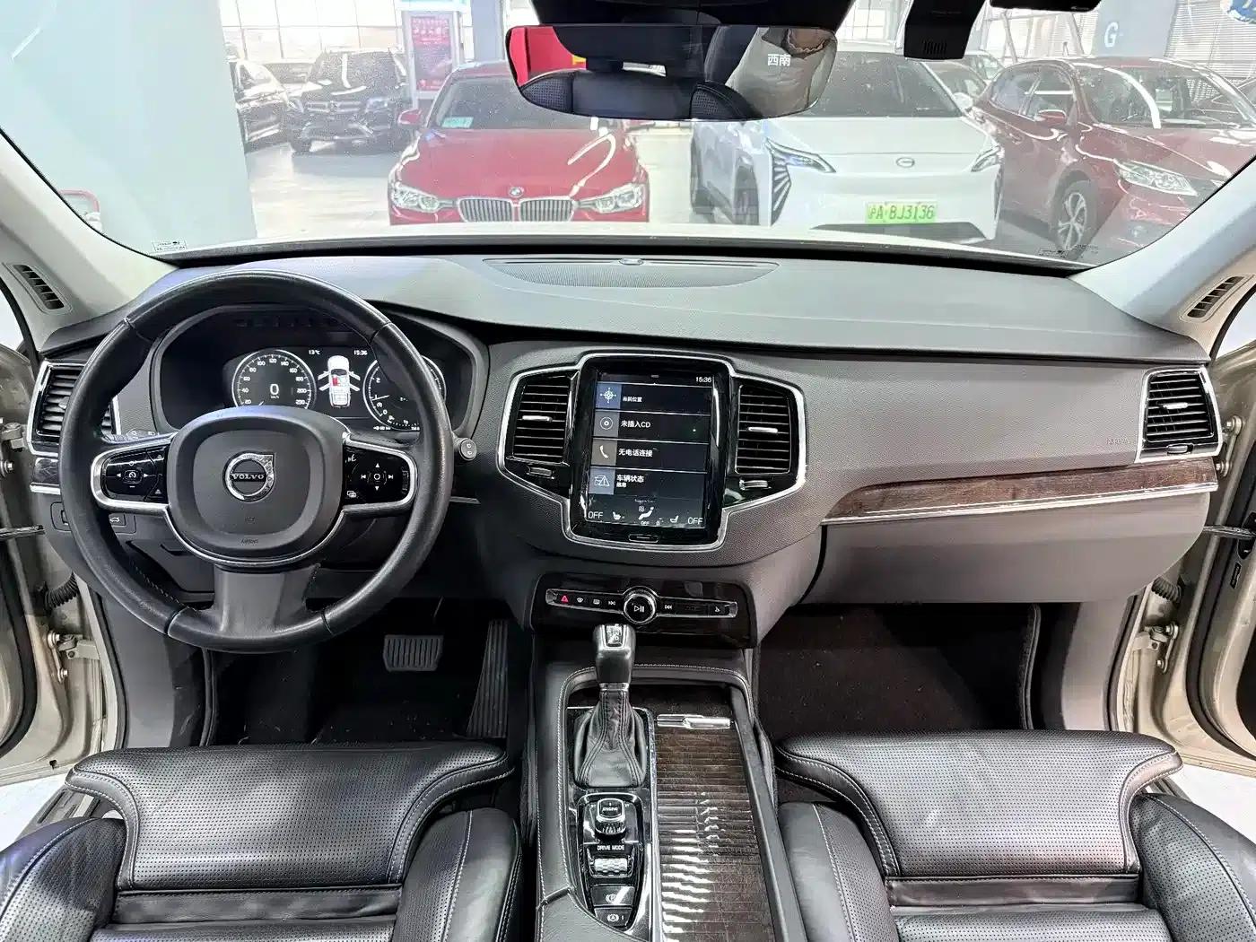 2015 Volvo XC90 T6 Smart Edition 7-seater — миниатюра 22