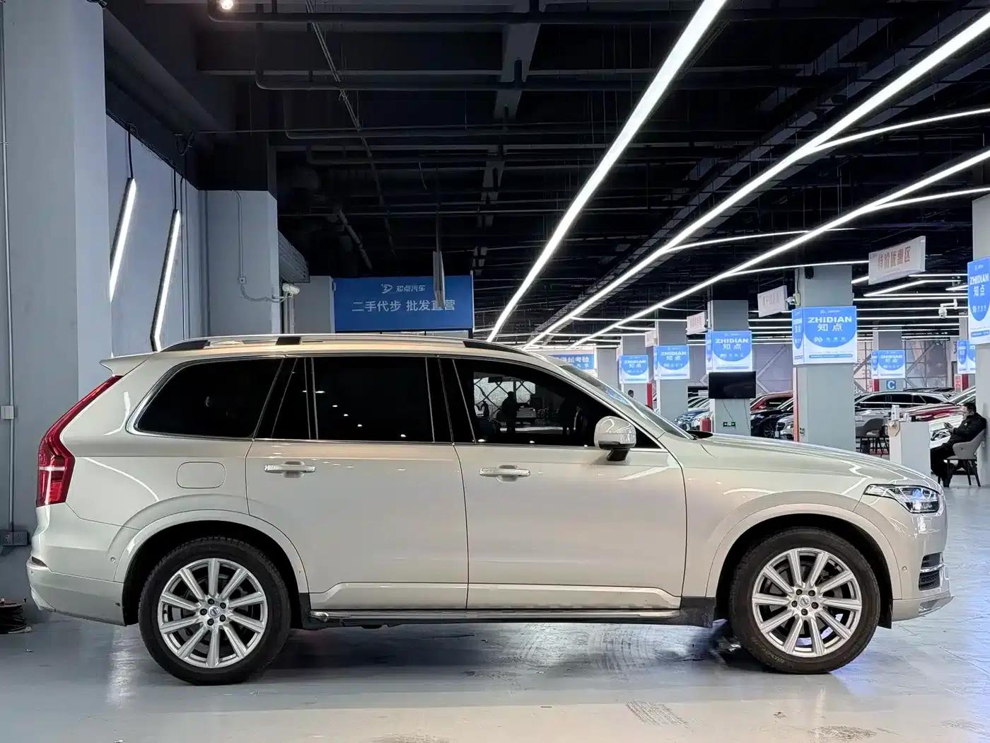 2015 Volvo XC90 T6 Smart Edition 7-seater — миниатюра 5