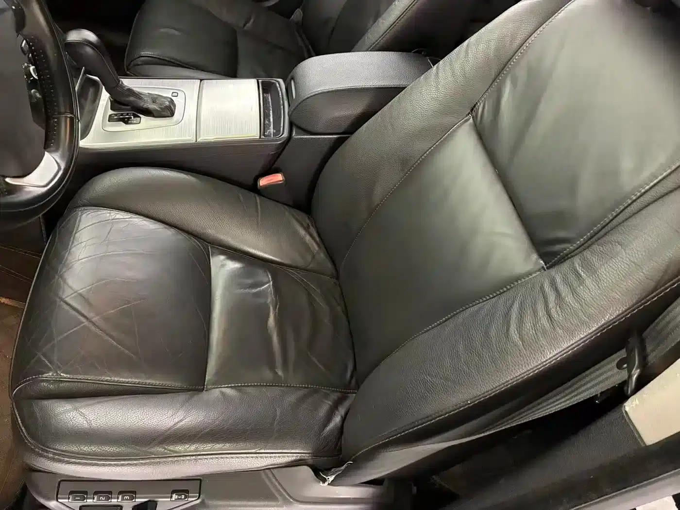 2013 Volvo XC90 2.5T T5 Luxury Edition — миниатюра 8
