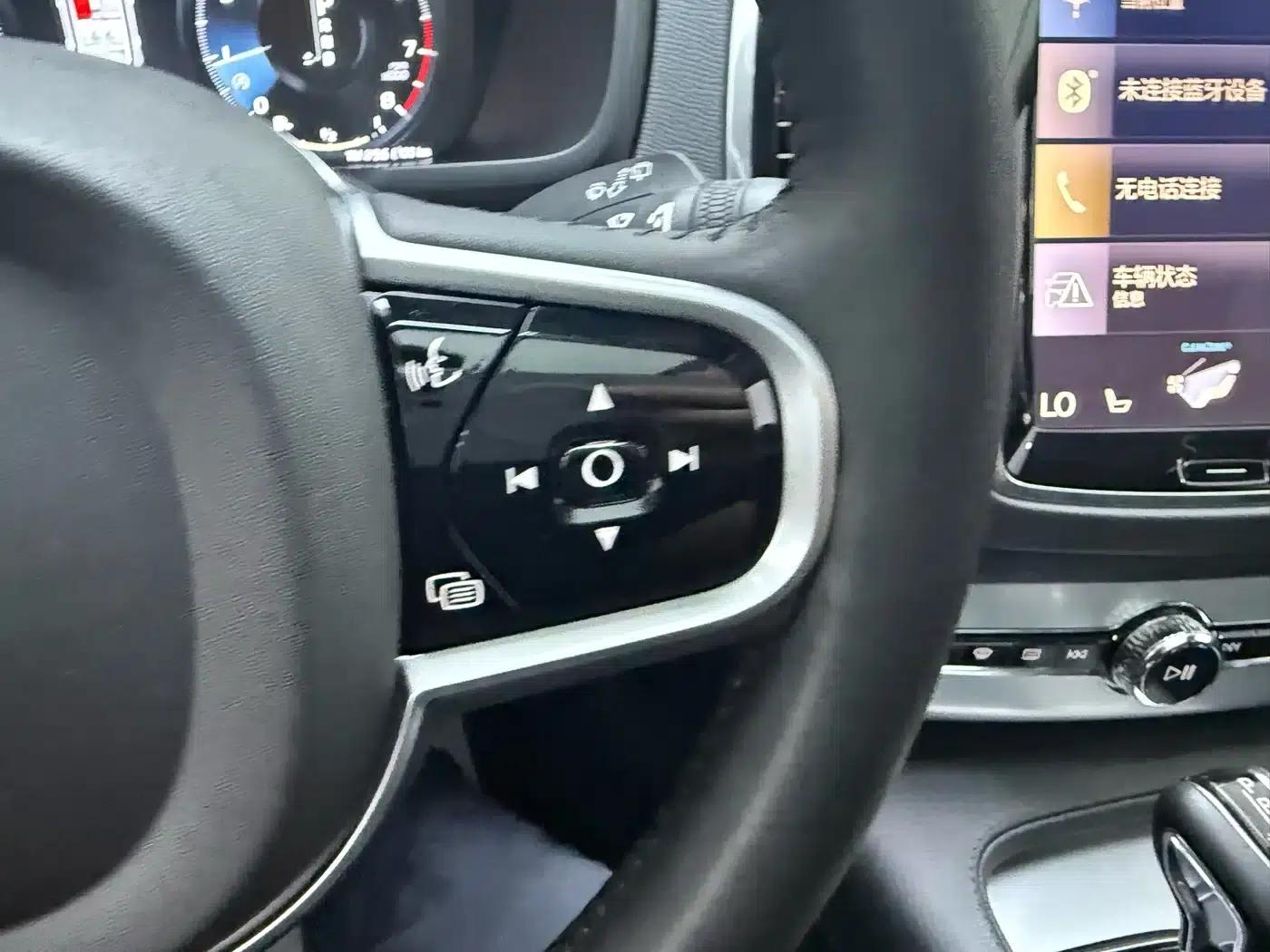 2018 Volvo XC90 T6 Smart Edition 5-seater — миниатюра 14