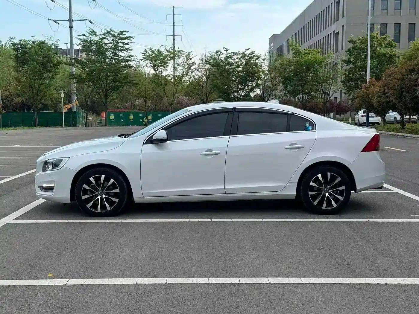 2019 Volvo S60L T5 Smart Edition — миниатюра 8