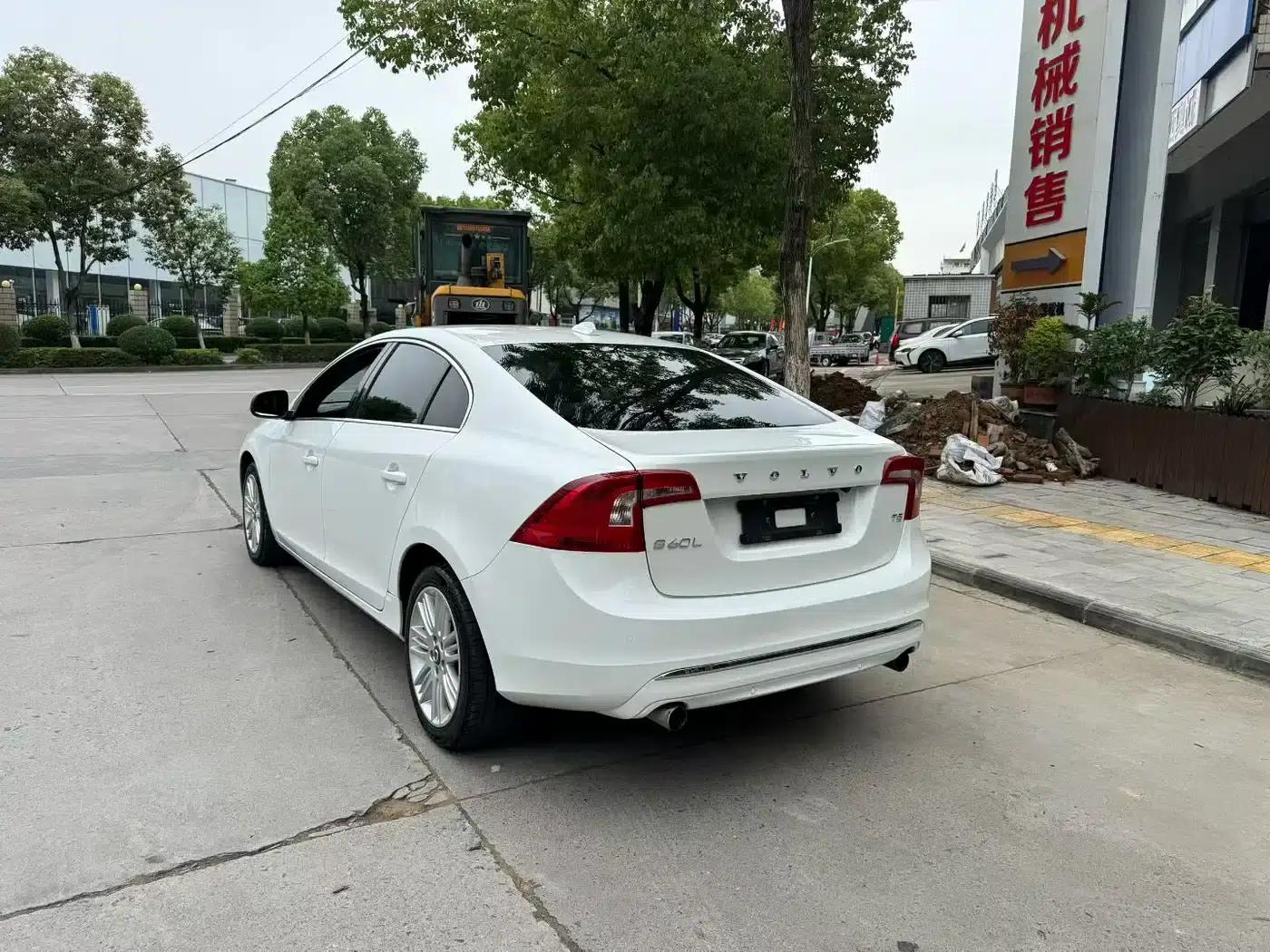 2019 Volvo S60 S60L Facelift T5 Smart Advanced Edition — миниатюра 7