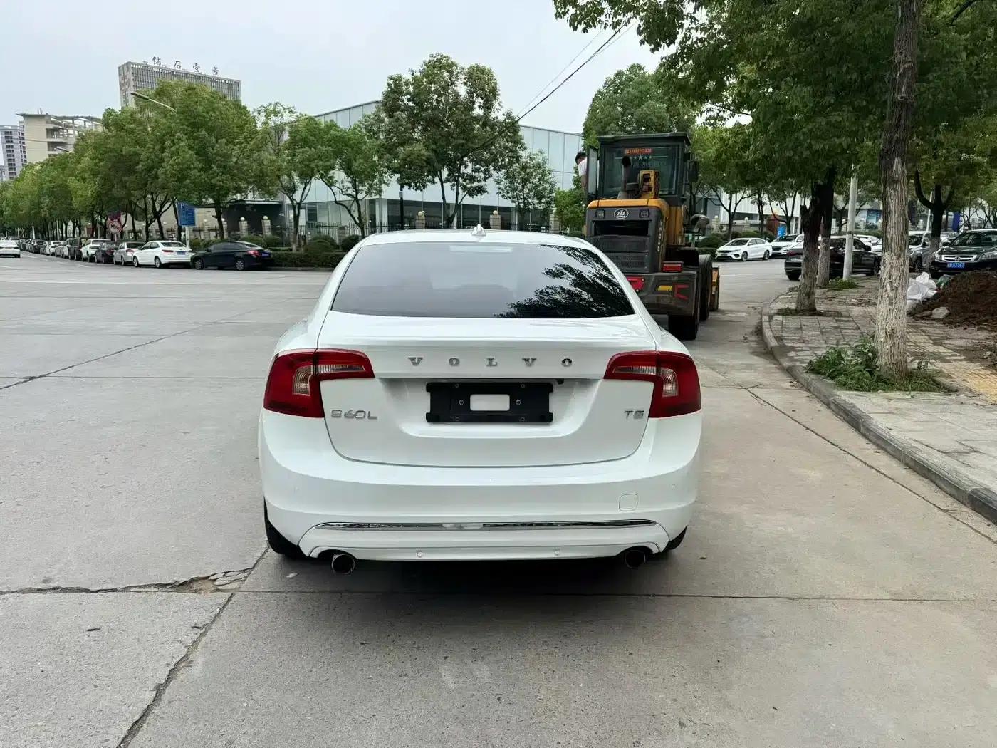 2019 Volvo S60 S60L Facelift T5 Smart Advanced Edition — миниатюра 8