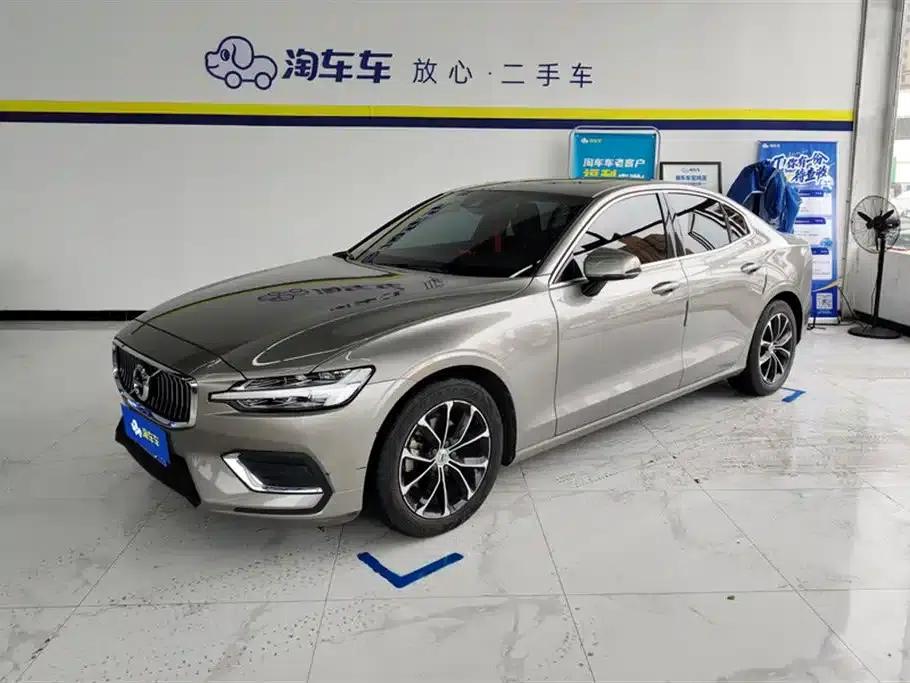 2021 Volvo S60 T4 Inscription Luxury Edition — миниатюра 1
