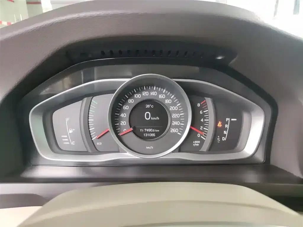 2014 Volvo S60 S60L 2.0T Smart Edition — миниатюра 8