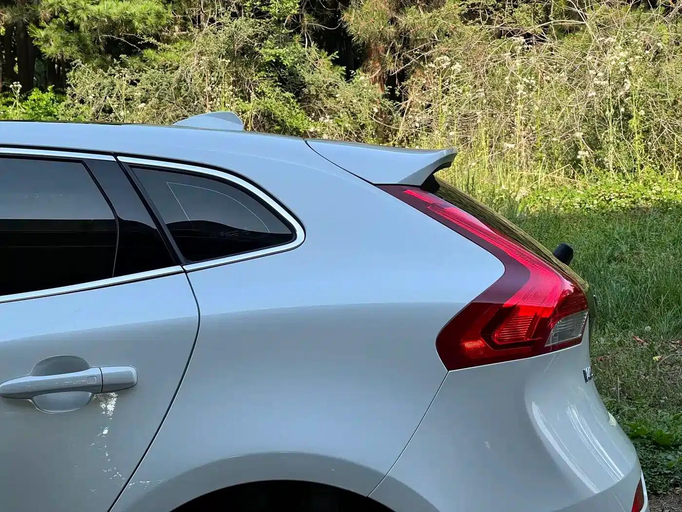 2018 Volvo V40 T3 Smart Edition — миниатюра 12