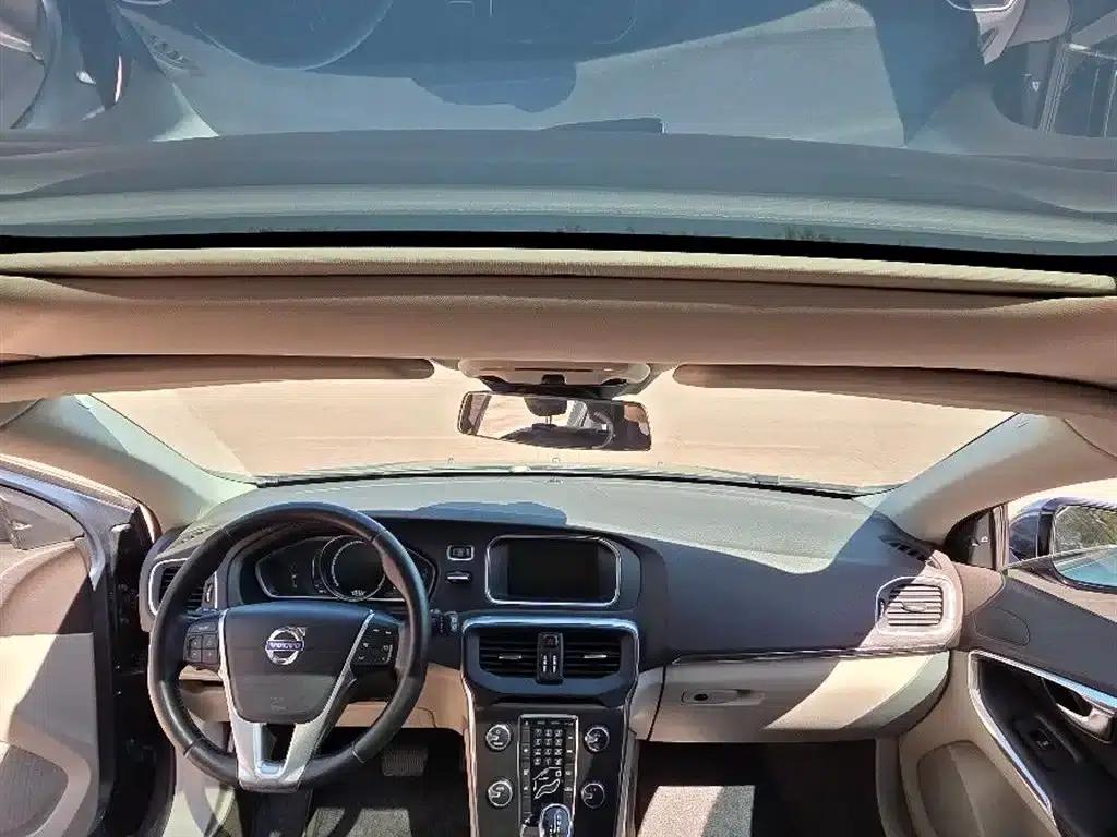 2014 Volvo V40 2.0T Smart Edition — миниатюра 7