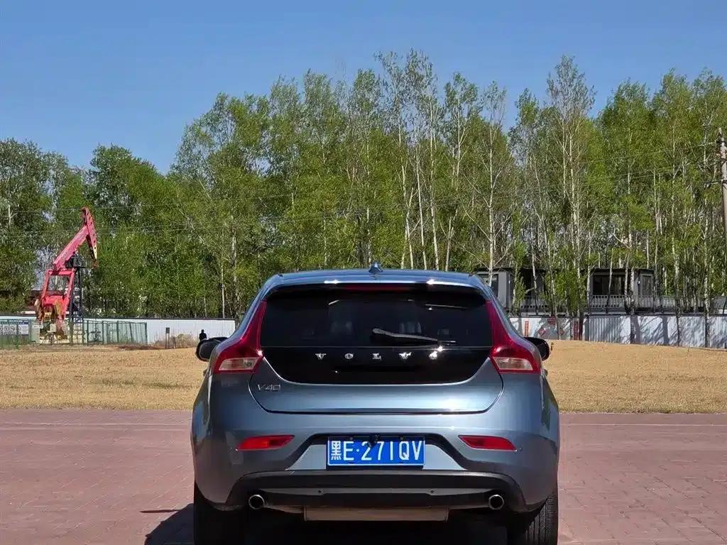 2014 Volvo V40 2.0T Smart Edition — миниатюра 9