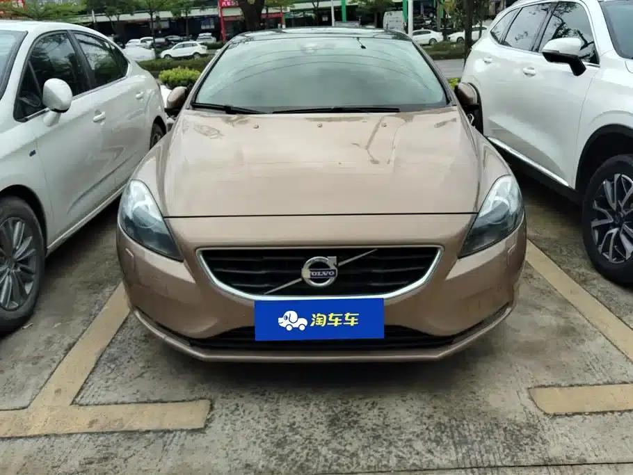 2014 Volvo V40 2.0T Smart Edition — миниатюра 2