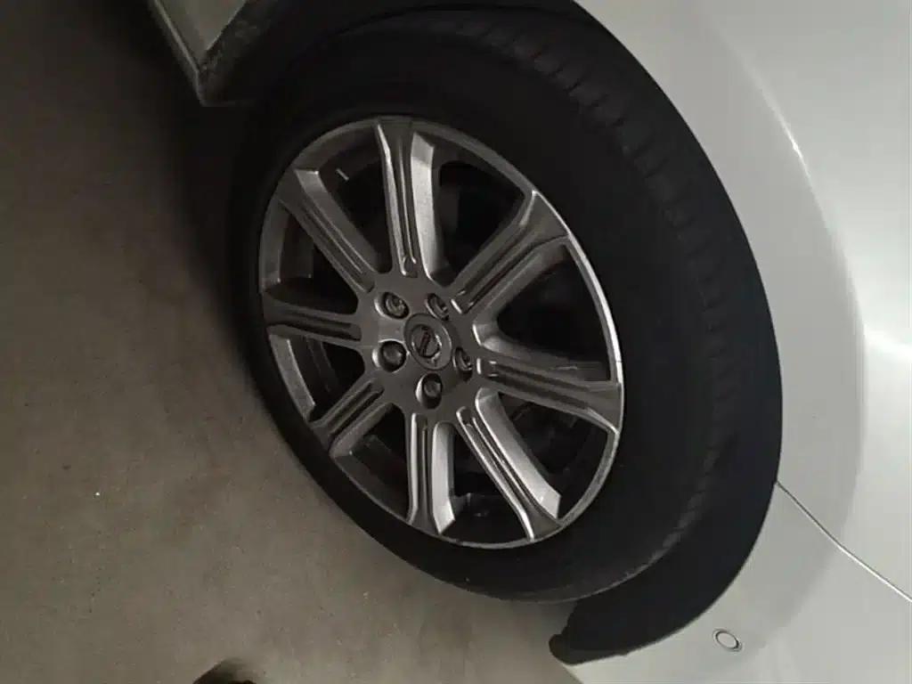 2018 Volvo V40 T3 Smart Edition — миниатюра 14