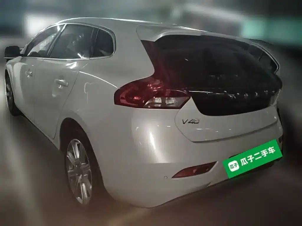 2018 Volvo V40 T3 Smart Edition — миниатюра 9