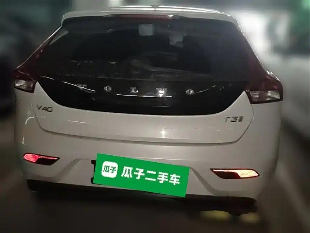 2018 Volvo V40 T3 Smart Edition — миниатюра 10