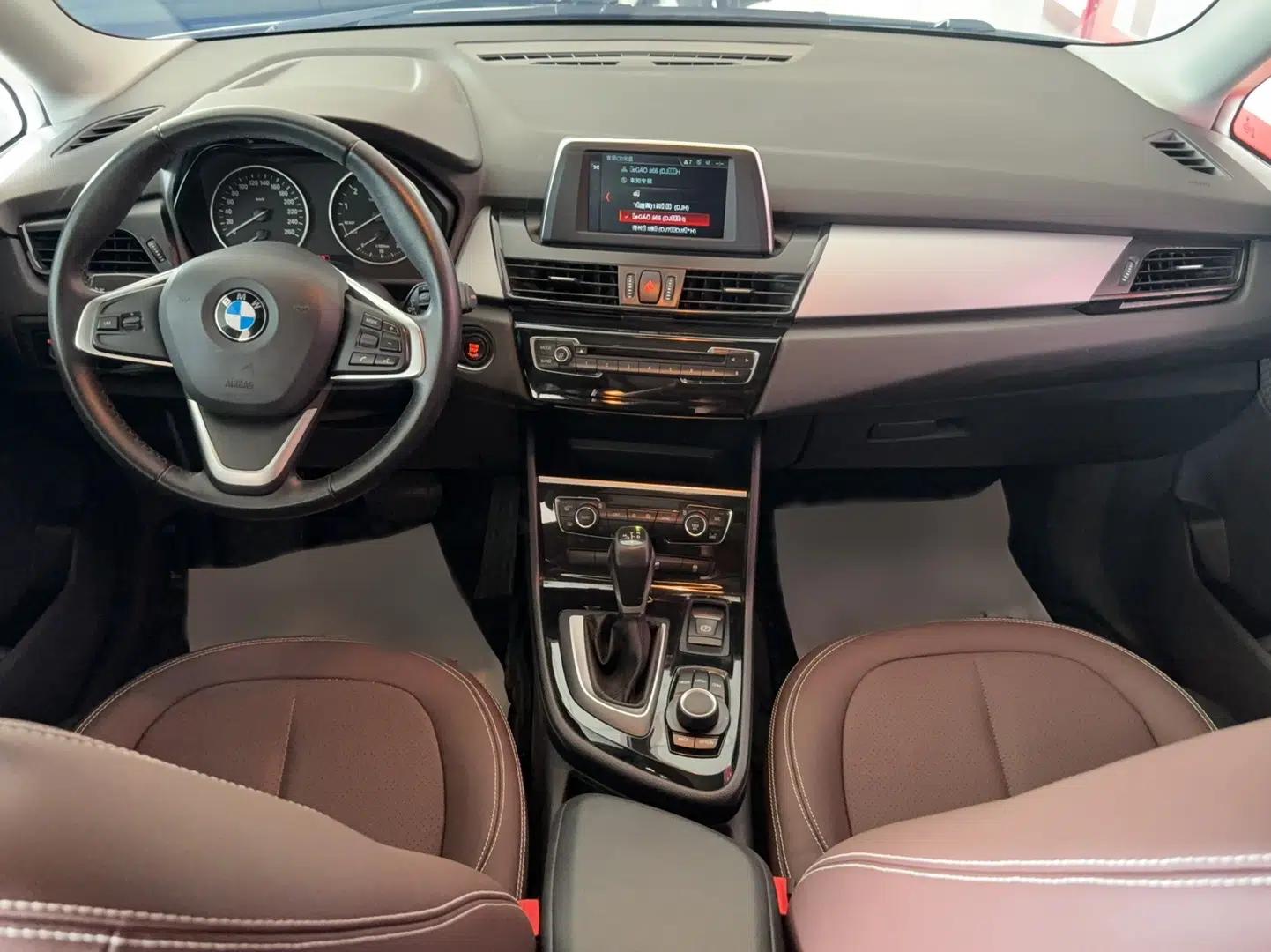 BMW 2 Series Active Tourer 2016 218i Leading Model — миниатюра 8