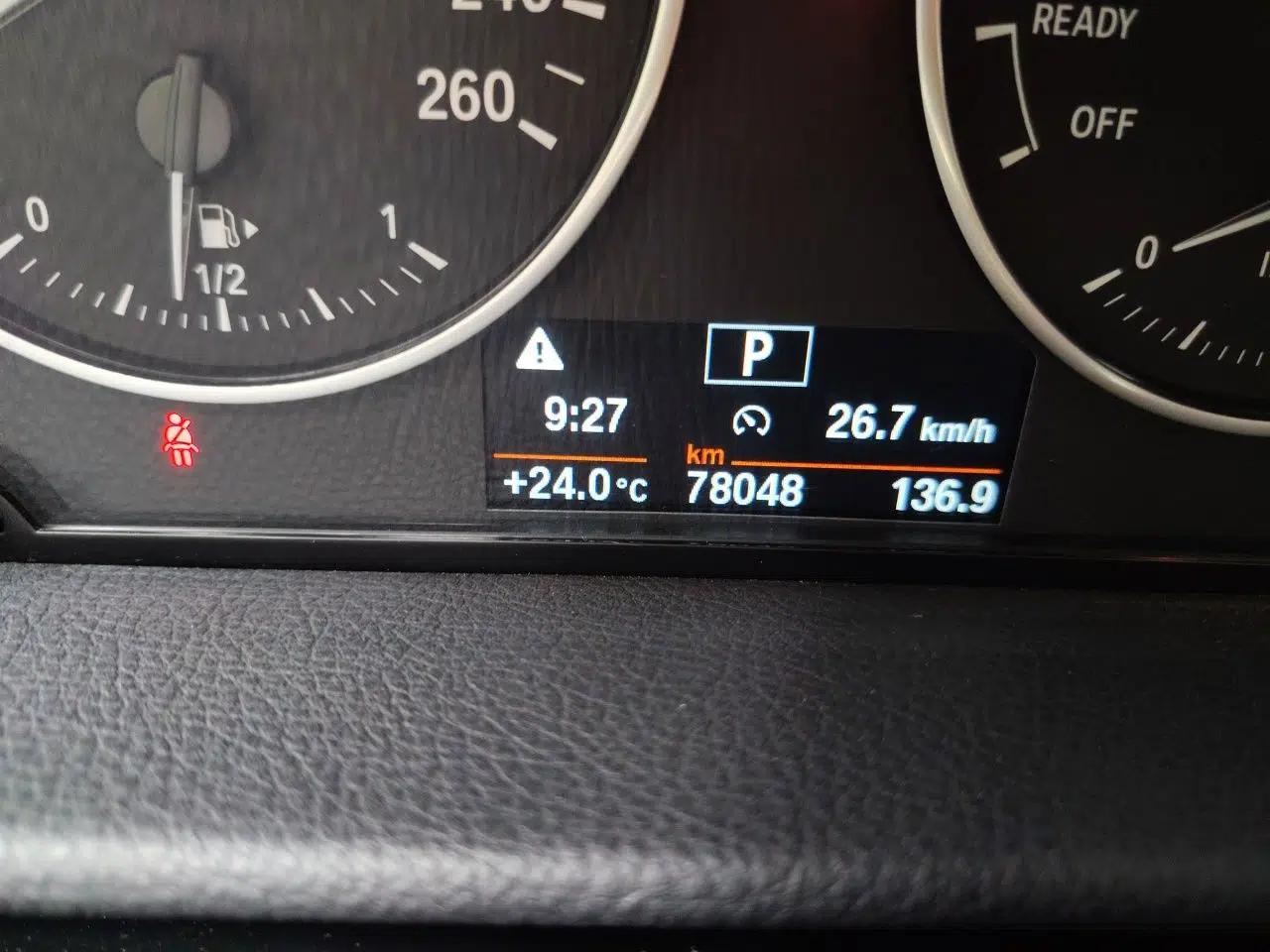 BMW 2 Series Active Tourer 2016 218i Fashion Model — миниатюра 11