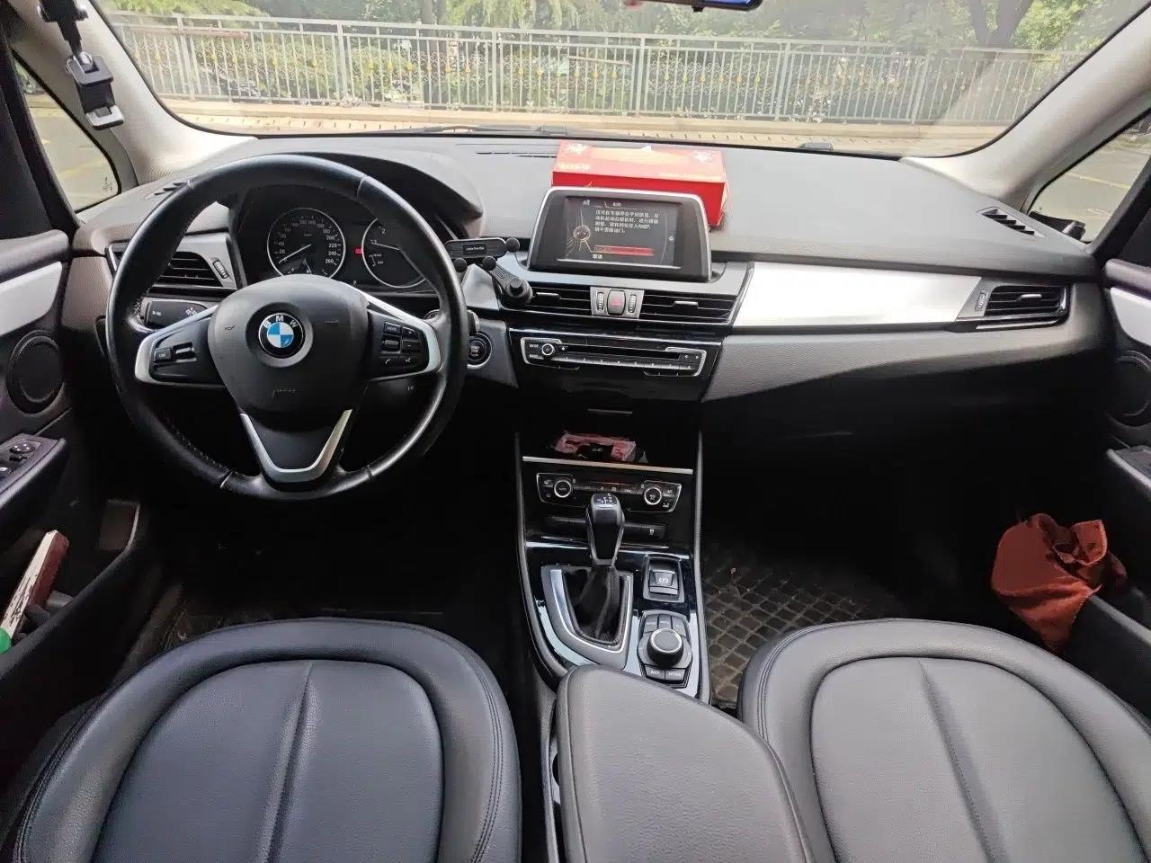 BMW 2 Series Active Tourer 2015 218i Leading Model — миниатюра 18
