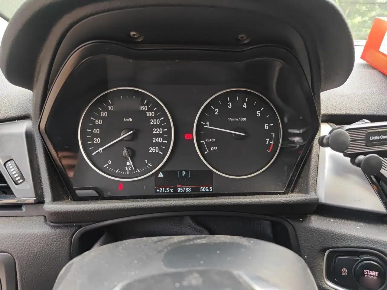 BMW 2 Series Active Tourer 2015 218i Leading Model — миниатюра 10