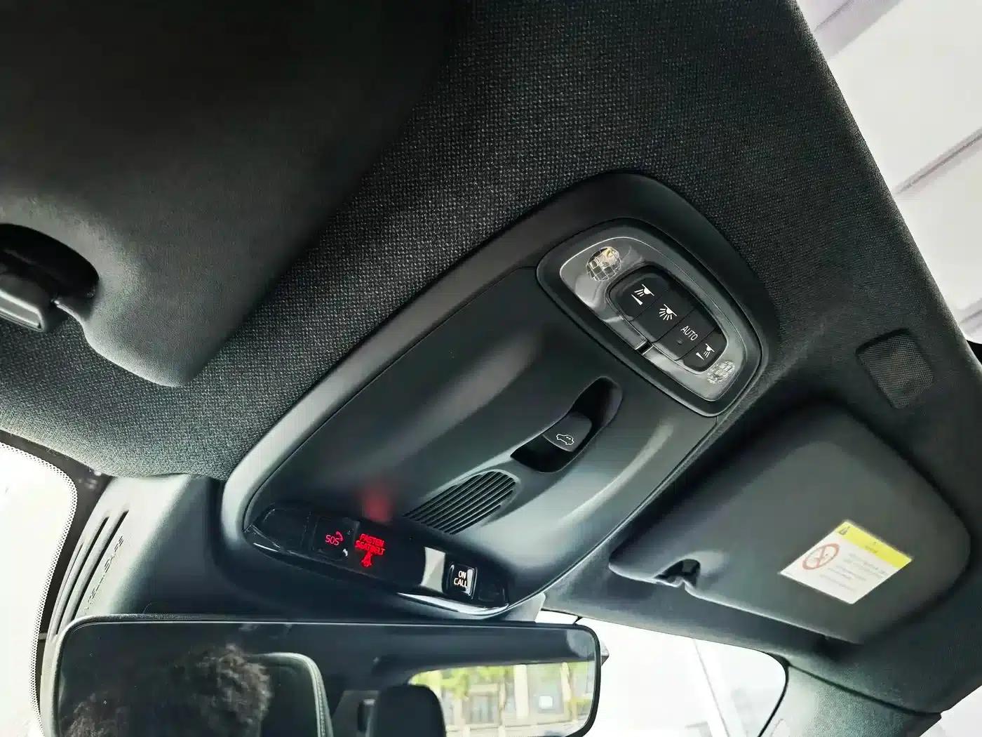 2021 Volvo XC40 T4 AWD Inscription Sport Edition — миниатюра 19