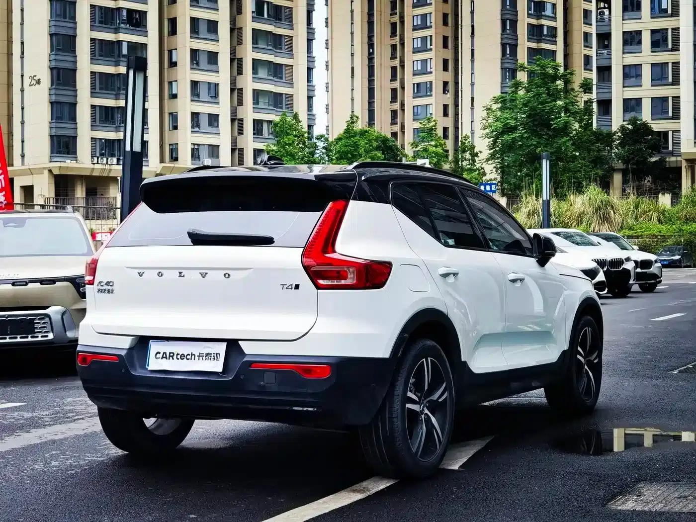 2021 Volvo XC40 T4 AWD Inscription Sport Edition — миниатюра 26