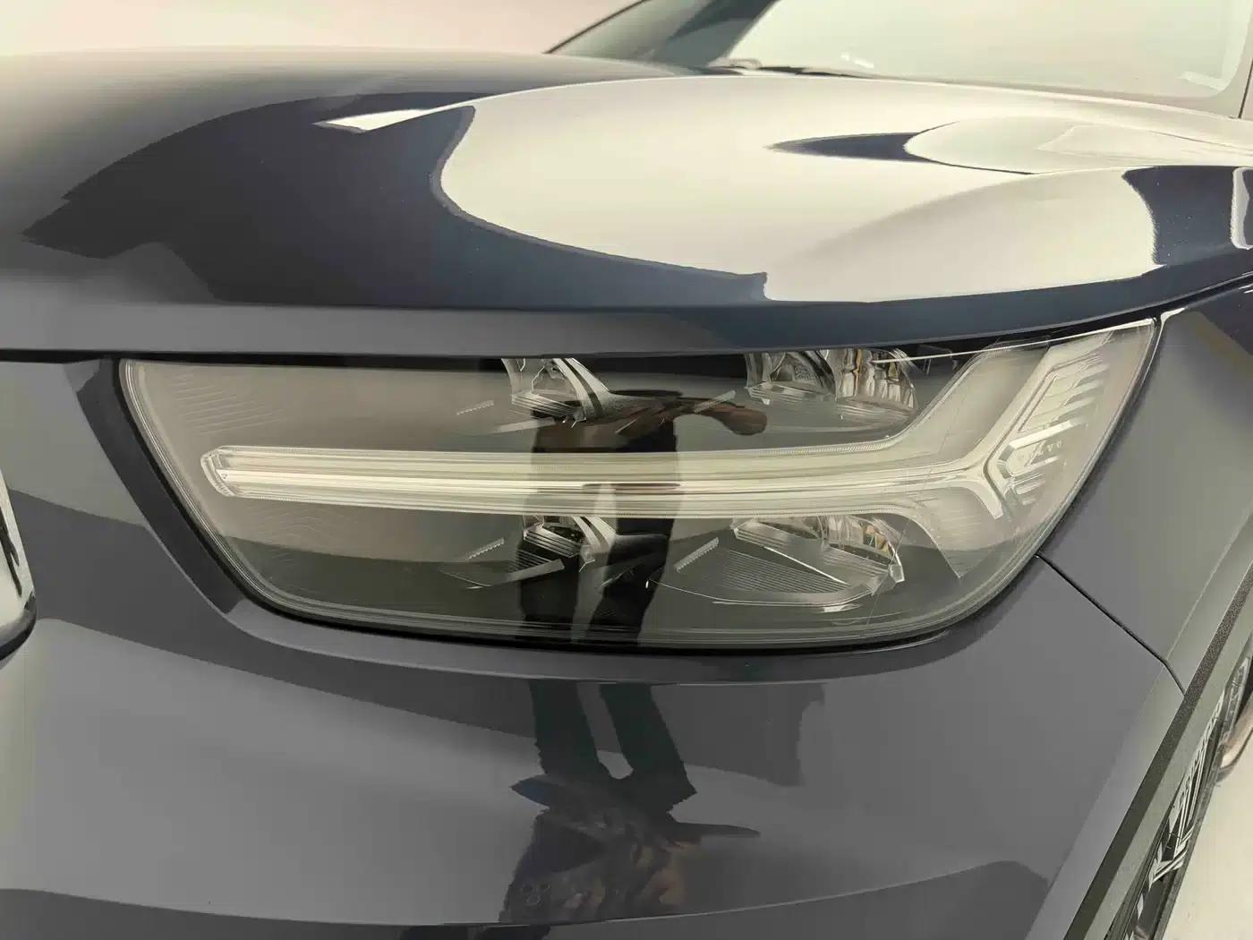 2022 Volvo XC40 T4 AWD Inscription Luxury Edition — миниатюра 15