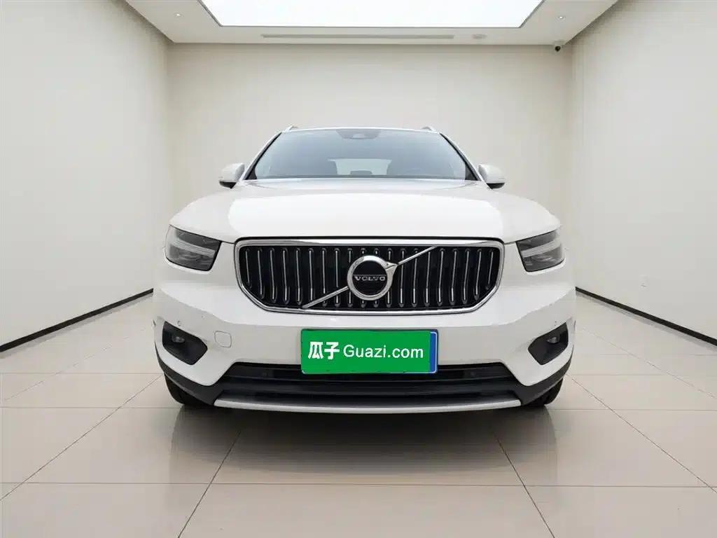 2021 Volvo XC40 T4 AWD Inscription Luxury Edition — миниатюра 24