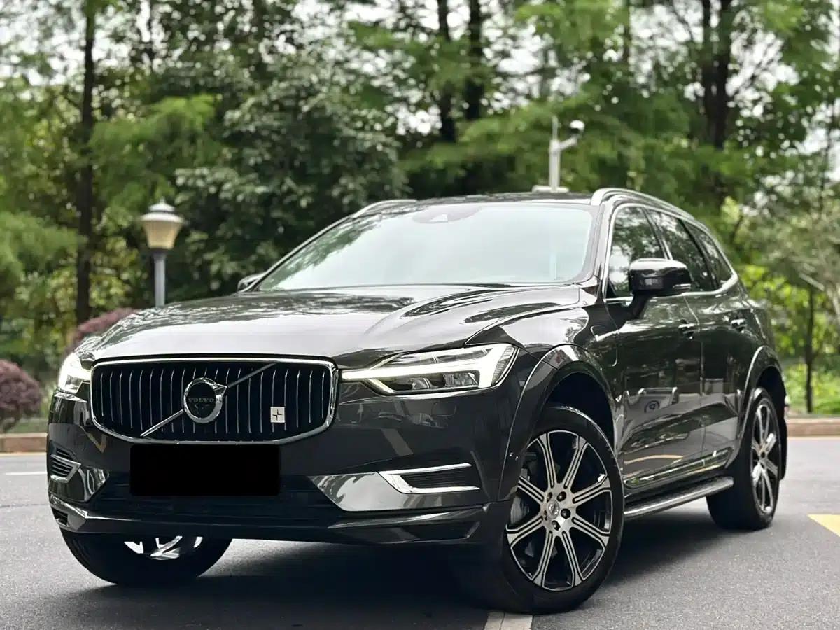 2019 Volvo XC60 Plug-in Hybrid T8 E-Drive Hybrid Premium Luxury Edition (China VI Emission Standard) — миниатюра 1