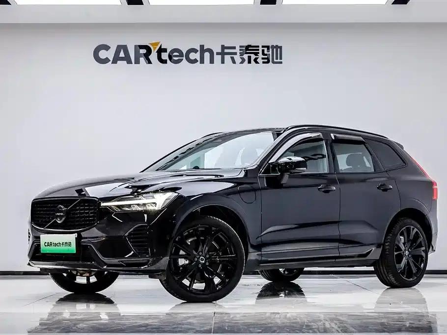 2024 Volvo XC60 Plug-in Hybrid T8 Plug-in Hybrid Long Range AWD Smart Night Edition — миниатюра 1