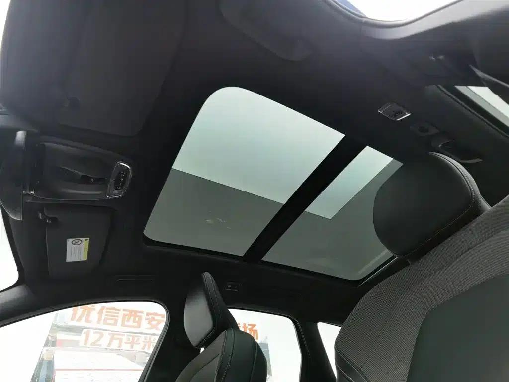 2021 Volvo XC60 Plug-in Hybrid T8 E-Drive Hybrid Smart Sport Edition — миниатюра 14