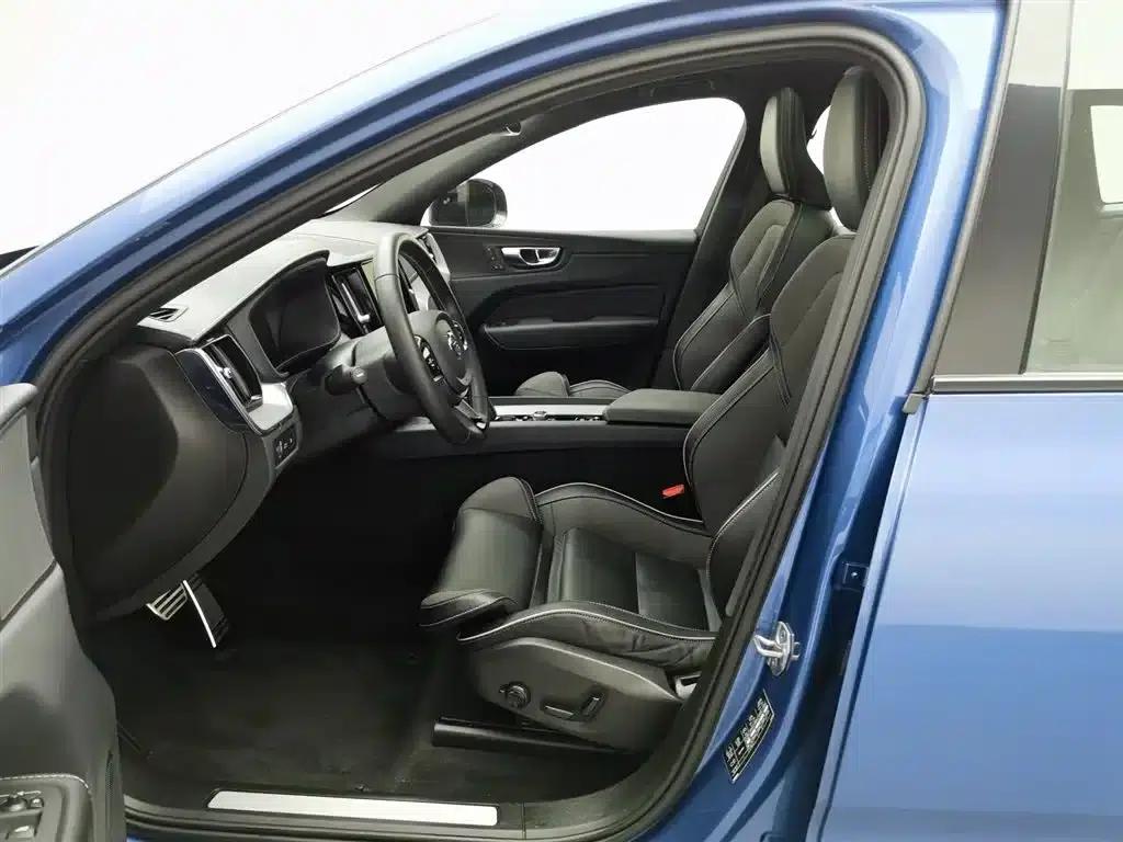 2021 Volvo XC60 Plug-in Hybrid T8 E-Drive Hybrid Smart Sport Edition — миниатюра 10
