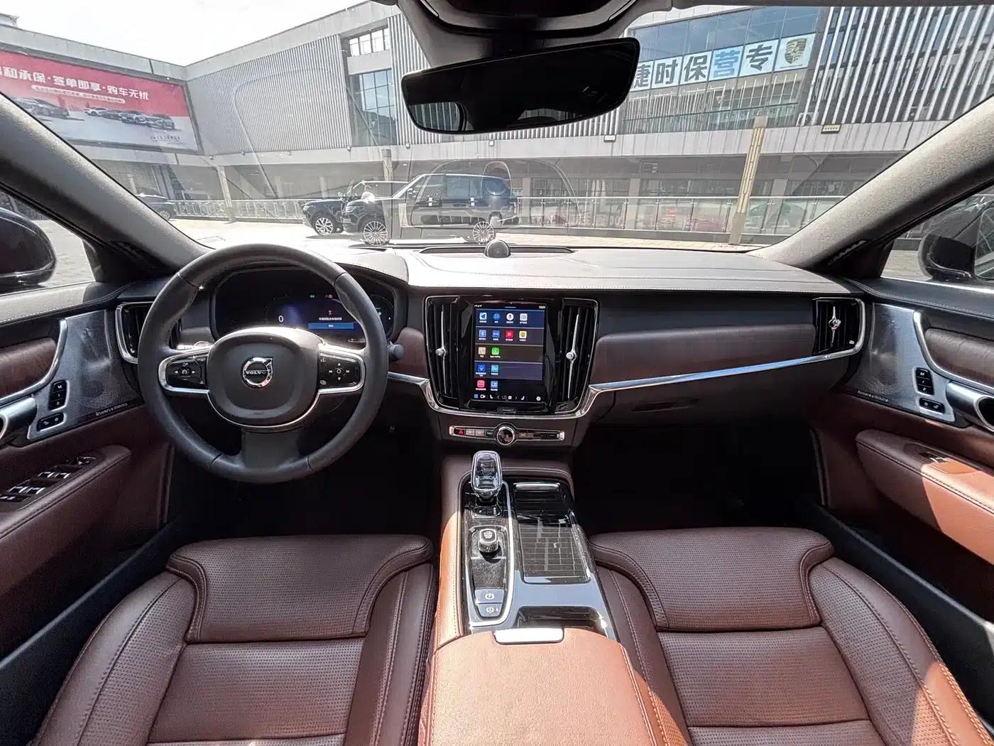 2023 Volvo S90 Plug-in Hybrid T8 Plug-in Hybrid AWD Long Range Inscription Luxury Edition — миниатюра 11