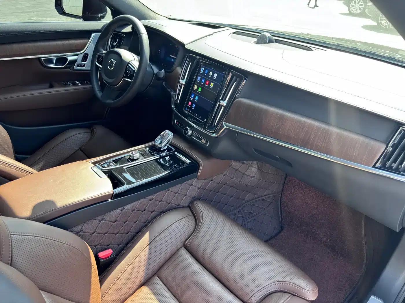 2023 Volvo S90 Plug-in Hybrid T8 Plug-in Hybrid AWD Long Range Inscription Luxury Edition — миниатюра 15