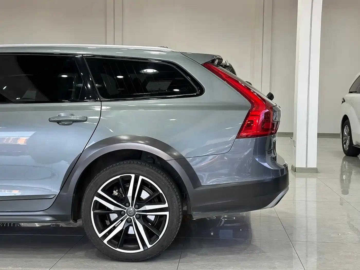 2019 Volvo V90 Cross Country T5 AWD Smart Edition (China VI Emission Standard) — миниатюра 12