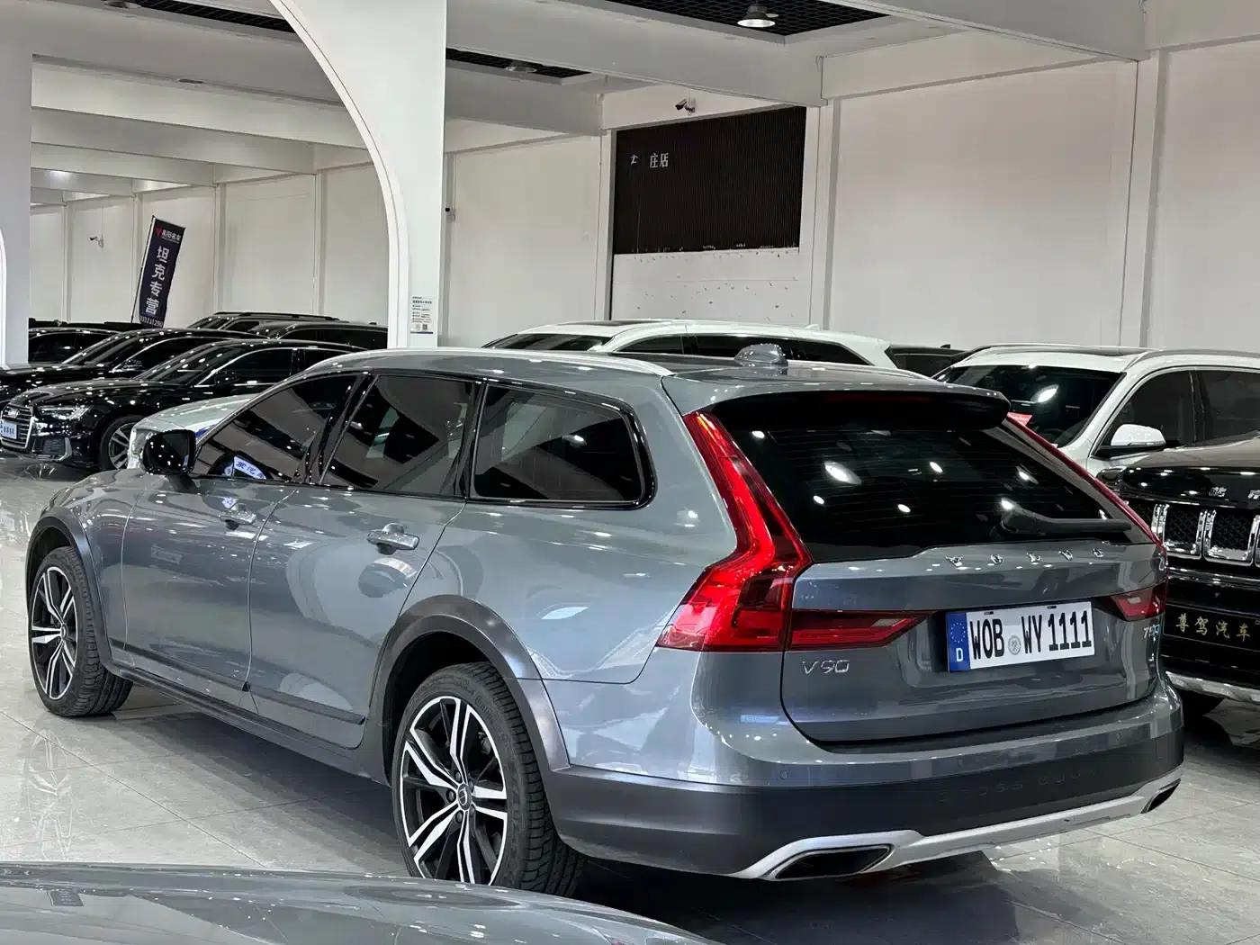2019 Volvo V90 Cross Country T5 AWD Smart Edition (China VI Emission Standard) — миниатюра 8