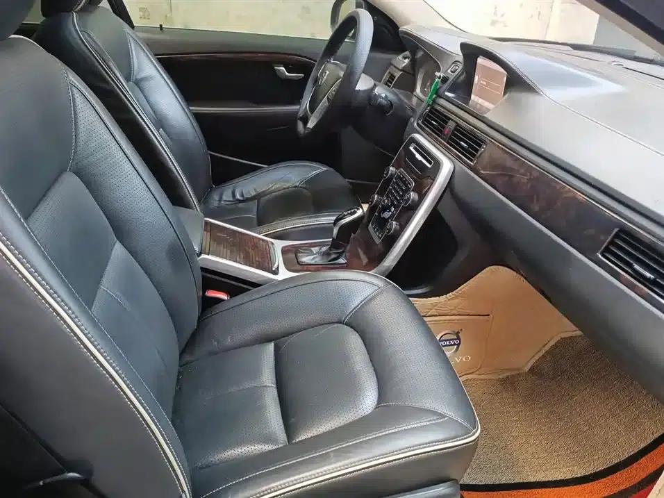 2014 Volvo S80L 2.0T T5 Inscription Executive Edition — миниатюра 11