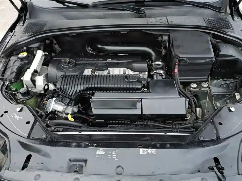 2014 Volvo S80L 2.0T T5 Inscription Executive Edition — миниатюра 16