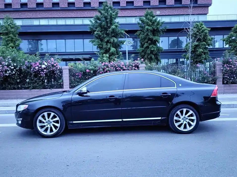 2014 Volvo S80L 2.0T T5 Inscription Executive Edition — миниатюра 3