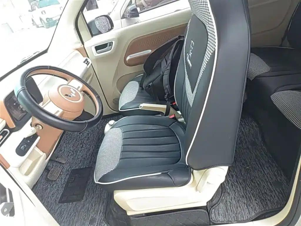 Hongguang MINIEV 2024 Third Generation 215km/h Youth Edition — миниатюра 15