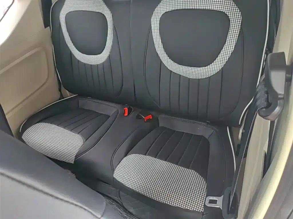 Hongguang MINIEV 2024 Third Generation 215km/h Youth Edition — миниатюра 17
