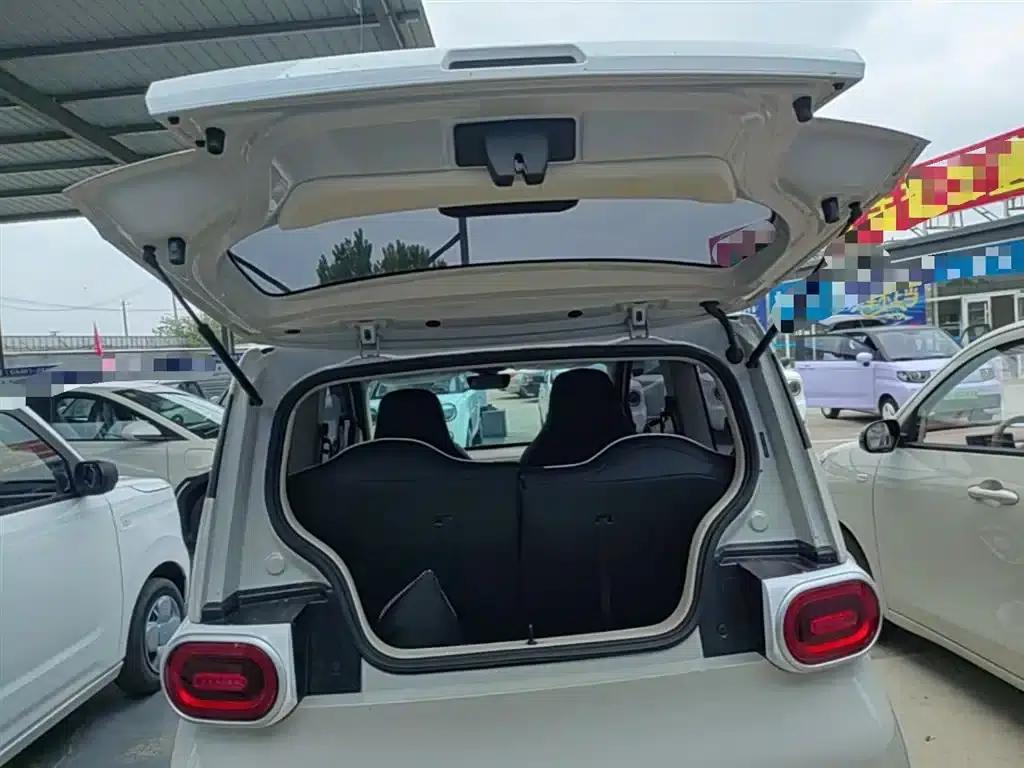 Hongguang MINIEV 2024 Third Generation 215km/h Youth Edition — миниатюра 19