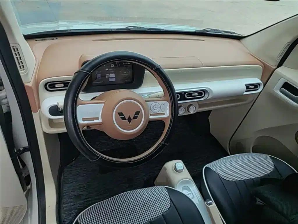 Hongguang MINIEV 2024 Third Generation 215km/h Youth Edition — миниатюра 10