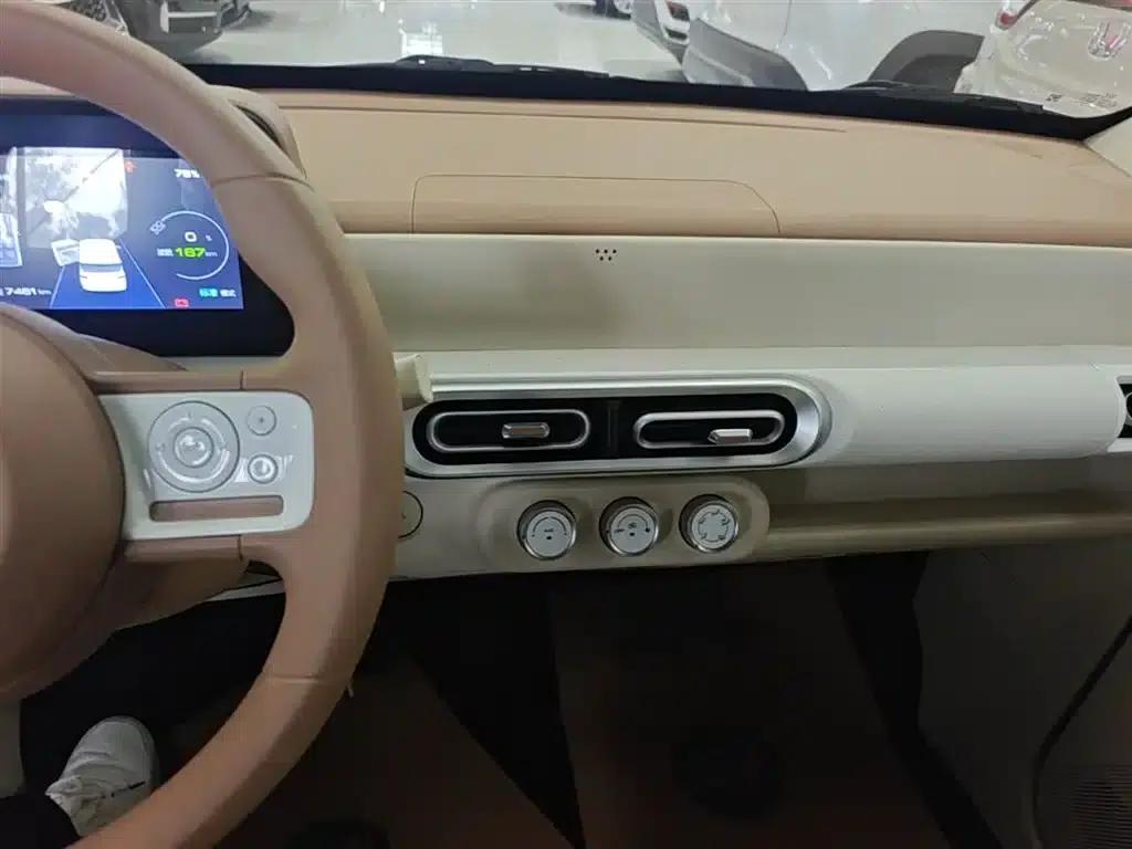 Hongguang MINIEV 2024 Third Generation 215km/h Youth Edition — миниатюра 13