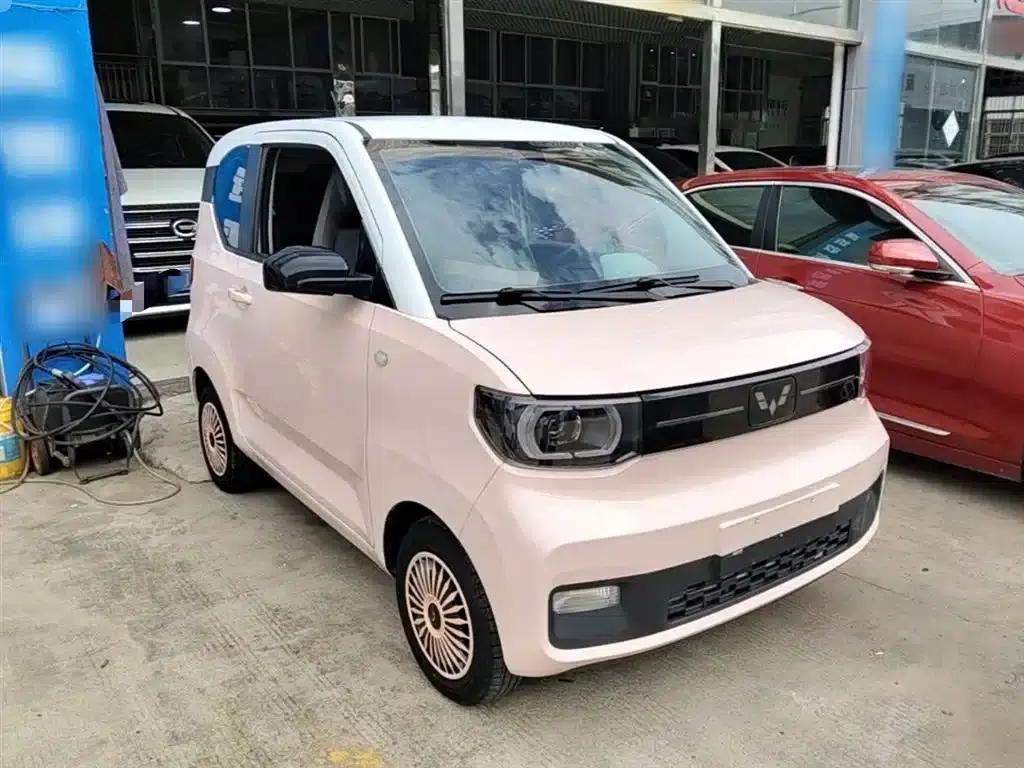 Hongguang MINIEV 2022 Macaron Premium Edition (Lithium Iron Phosphate) — миниатюра 4