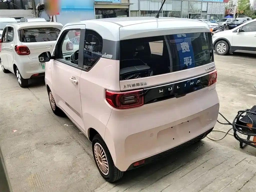 Hongguang MINIEV 2022 Macaron Premium Edition (Lithium Iron Phosphate) — миниатюра 5